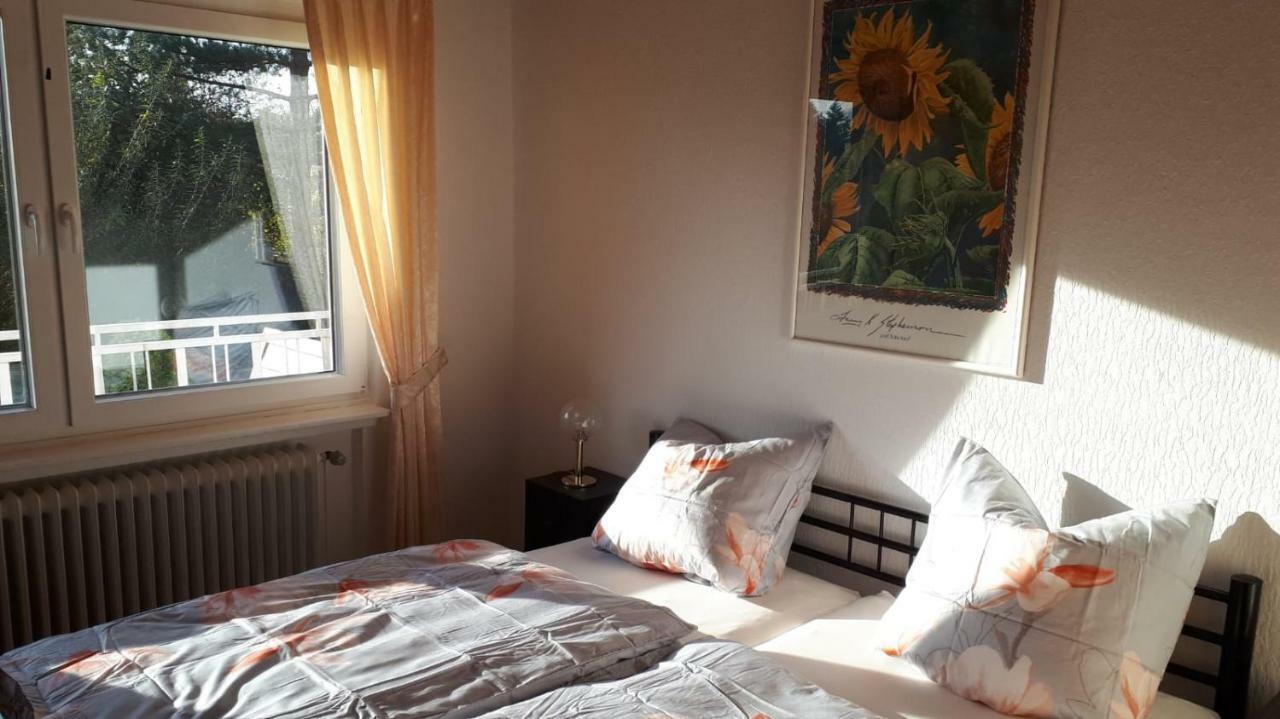 Ferienwohnung Gesine Leer Bagian luar foto